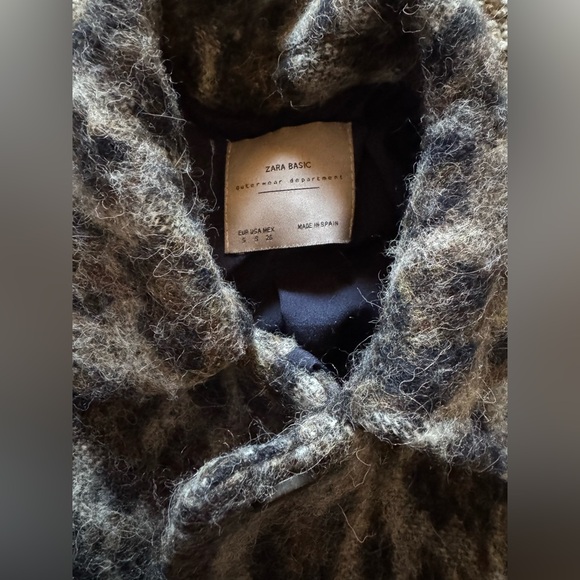 Zara Leopard Print Fur Coat - Picture 2 of 3